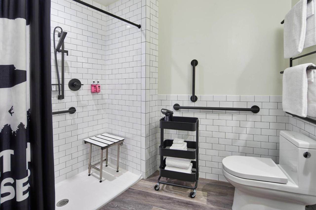 Hotel Moxy Columbus Short North Extérieur photo