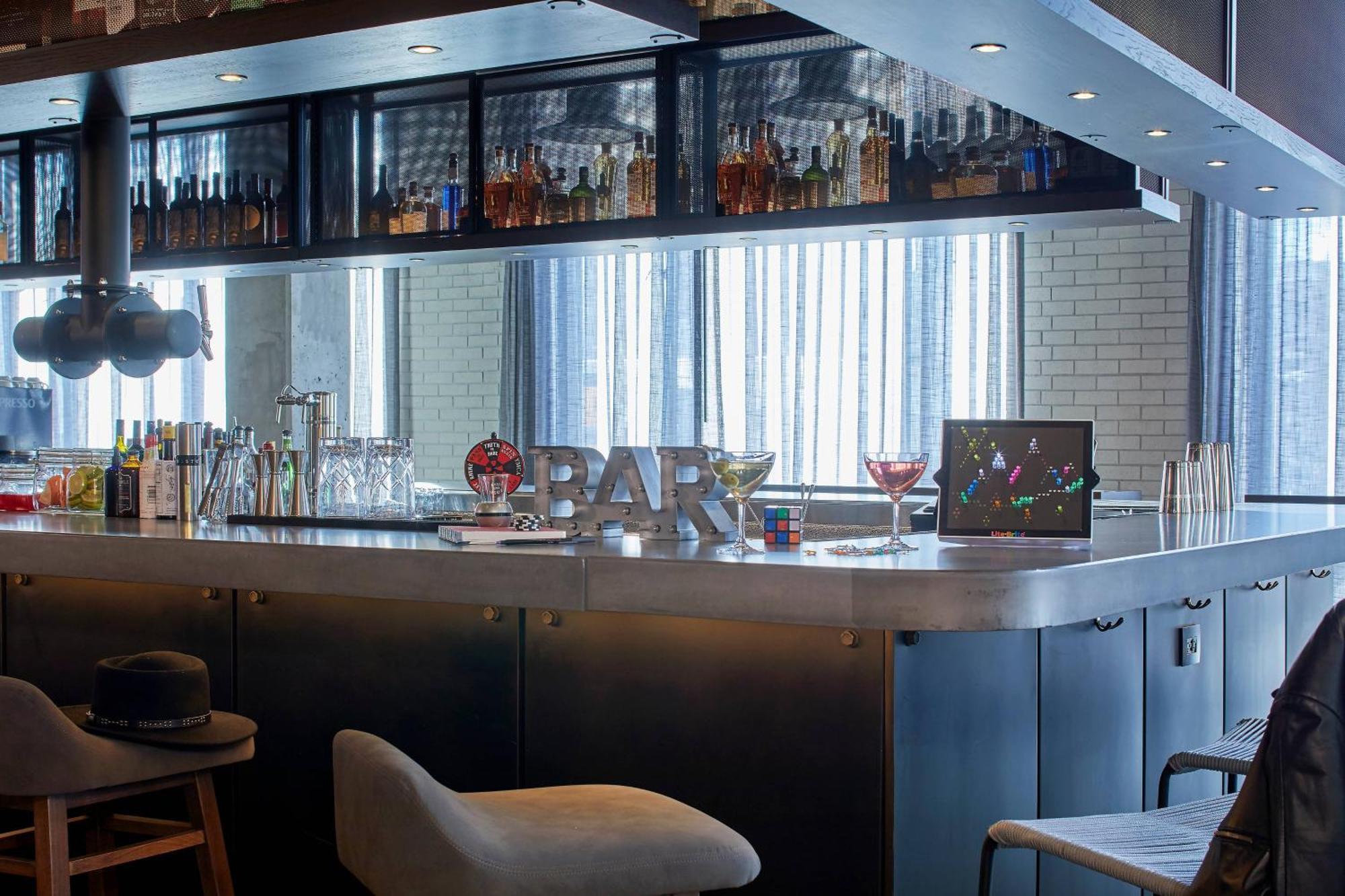 Hotel Moxy Columbus Short North Extérieur photo